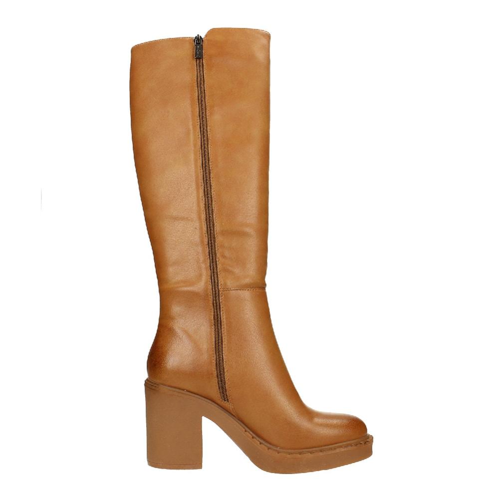 Tata Italia Stivali cuoio platform con punta squadrata. Tacco largo alto 8cm Moda
