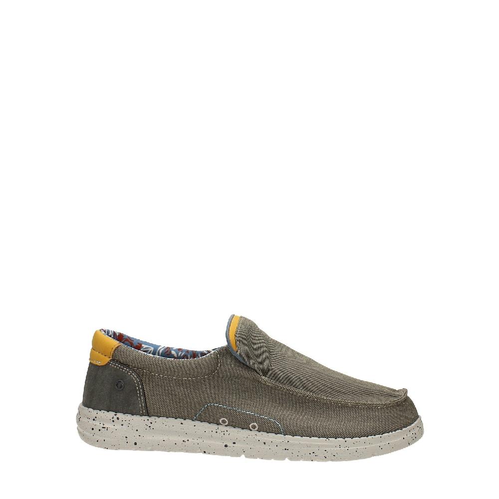 Tata Italia Slip on con sottopiede in Memory Offerta Pasqua